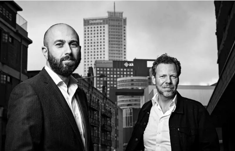 Ahmet Eraslan en Ben Tiggelaar samen in Rotterdam